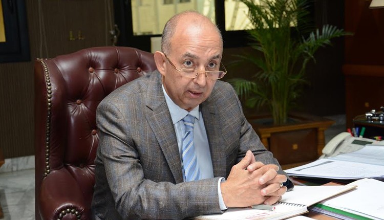التصديري للغزل والنسيج يبحث مع المالية تطورات مستحقات المساندة التصديرية للقطاع