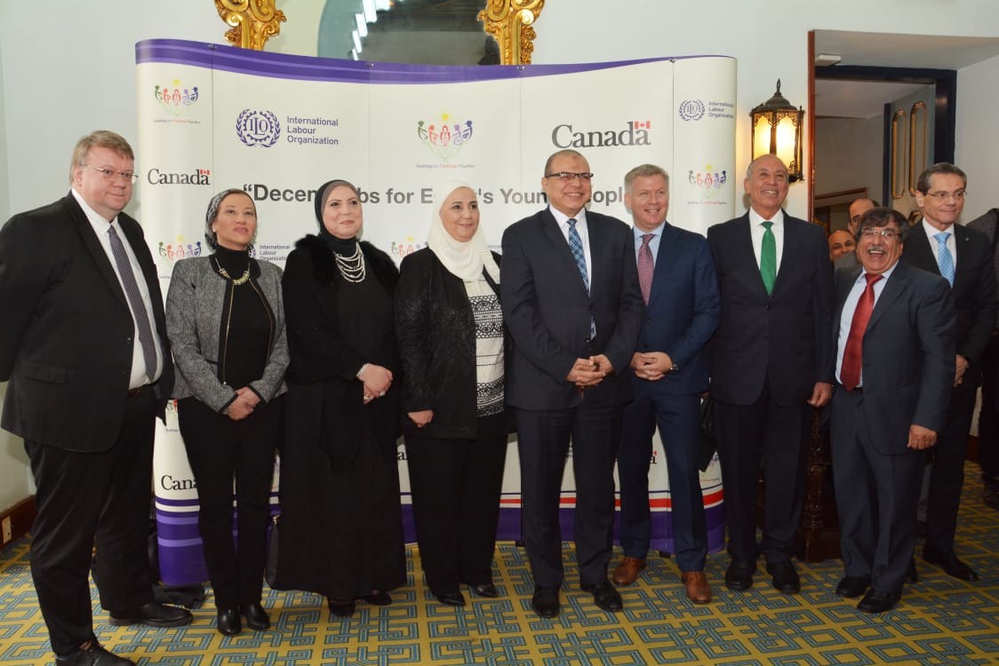 نيفين جامع: الحكومة حريصة على تنمية المشروعات الصغيرة لزيادة الإنتاجية والتصدير