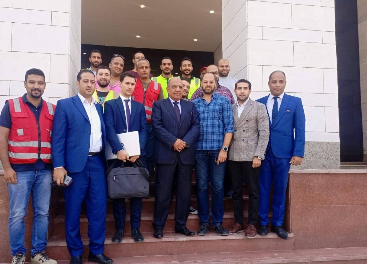 وزير قطاع الأعمال يتفقد مقر الوزارة بالعاصمة الإدارية الجديدة