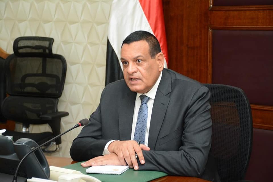 هشام آمنة: تشكيل مجالس اقتصادية تشارك في وضع الرؤية التنموية لكل محافظة